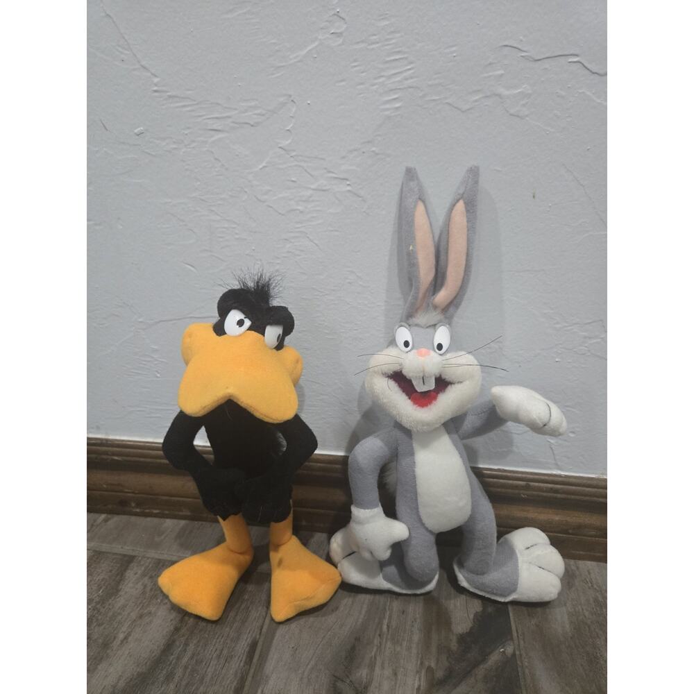 Vintage EVC Tyco Looney Tunes Daffy Duck & Bugs Bunny Plush Lot 2 1994